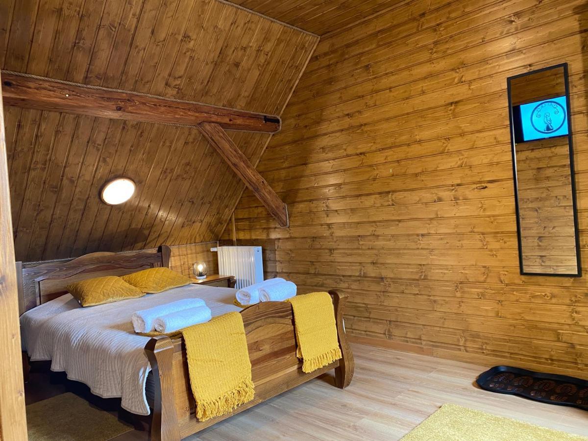 Kamien I Sowa Aparthotel Lipinki Luzyckie Ngoại thất bức ảnh