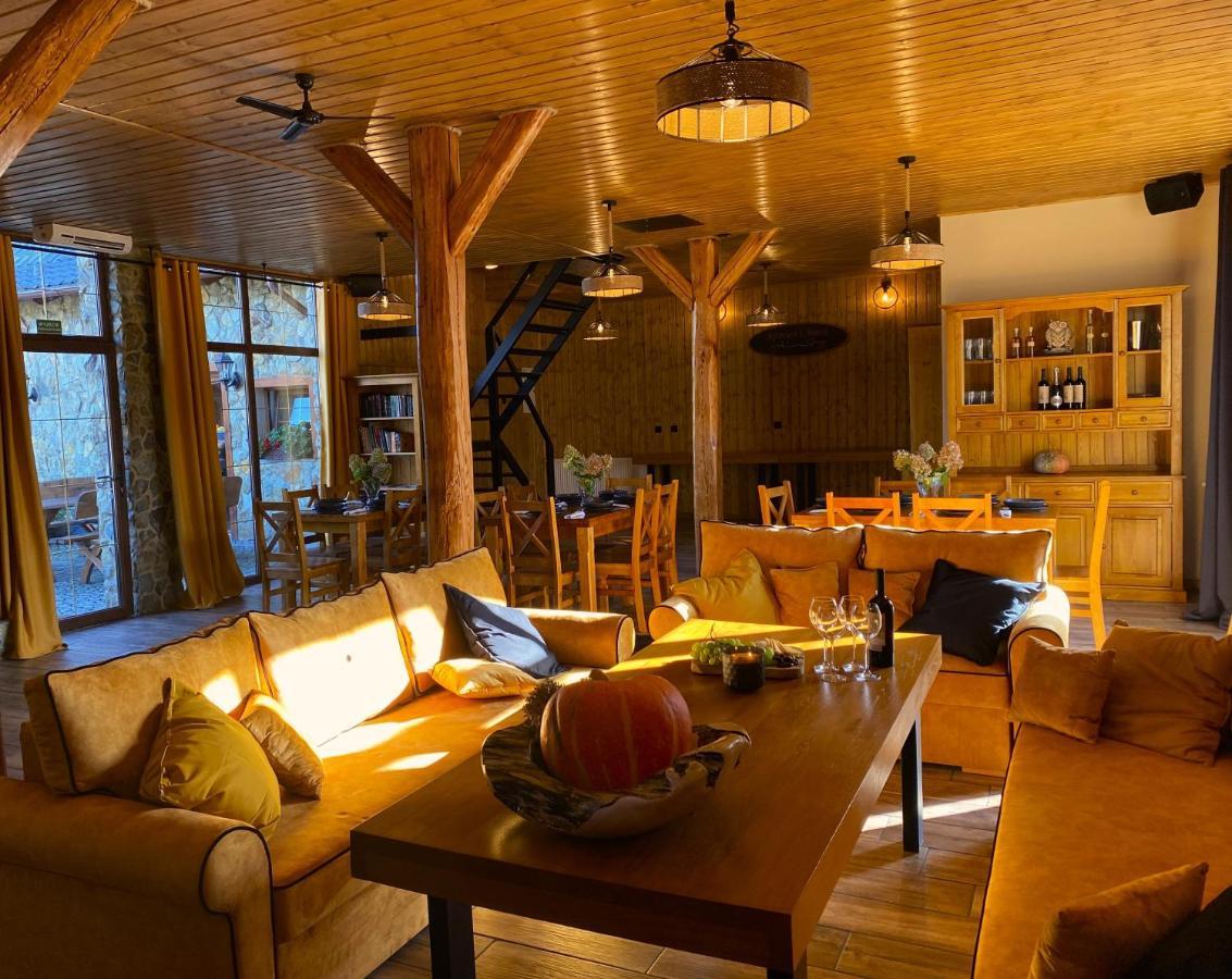 Kamien I Sowa Aparthotel Lipinki Luzyckie Ngoại thất bức ảnh