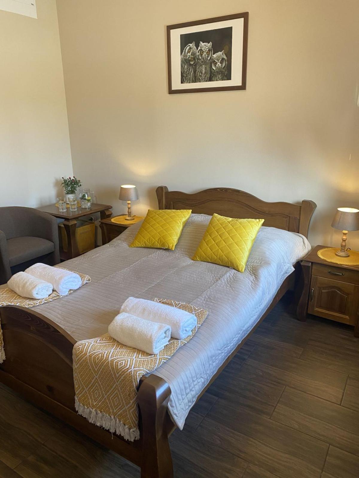 Kamien I Sowa Aparthotel Lipinki Luzyckie Ngoại thất bức ảnh