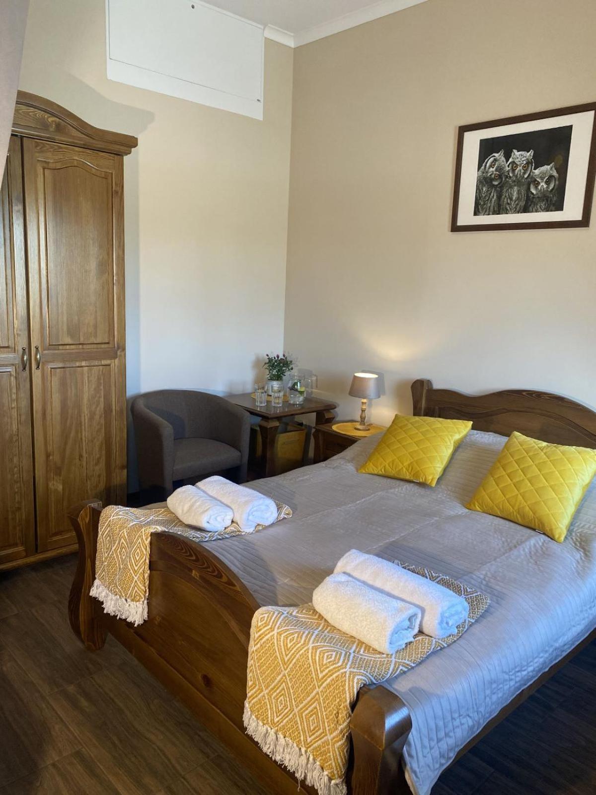 Kamien I Sowa Aparthotel Lipinki Luzyckie Ngoại thất bức ảnh
